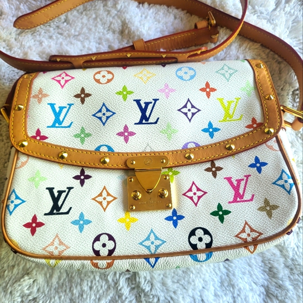 Louis Vuitton Sologne Multicolor Monogram Bag - Picture 2 of 10